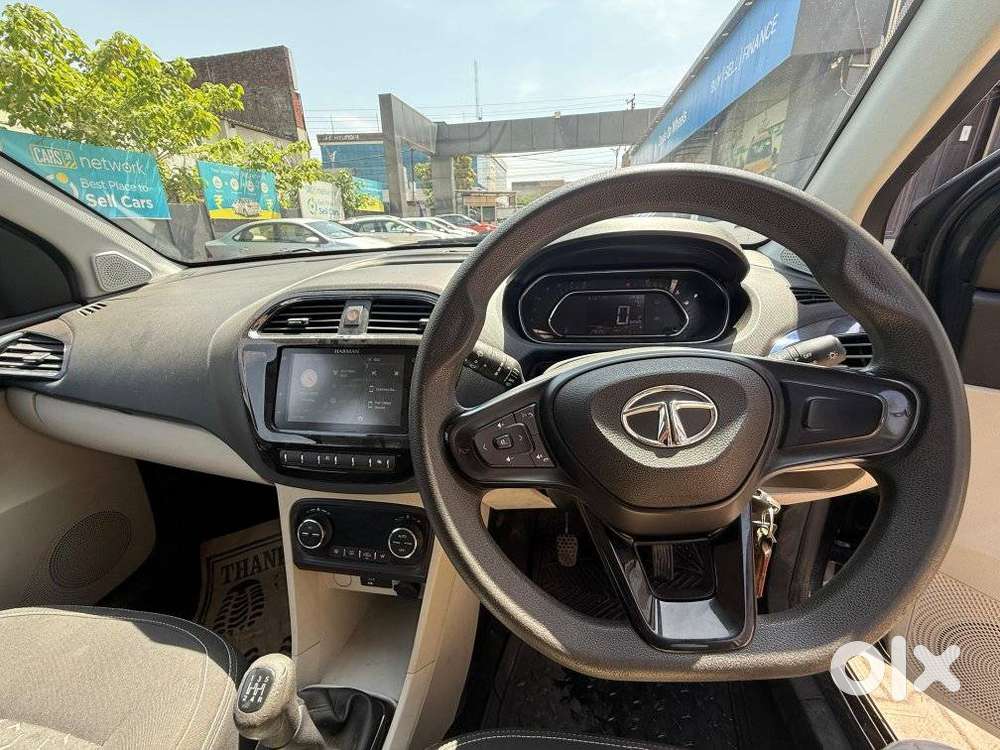 Tata Tiago, 2023, Petrol