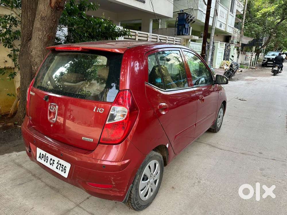 Hyundai I10 Sportz 2011