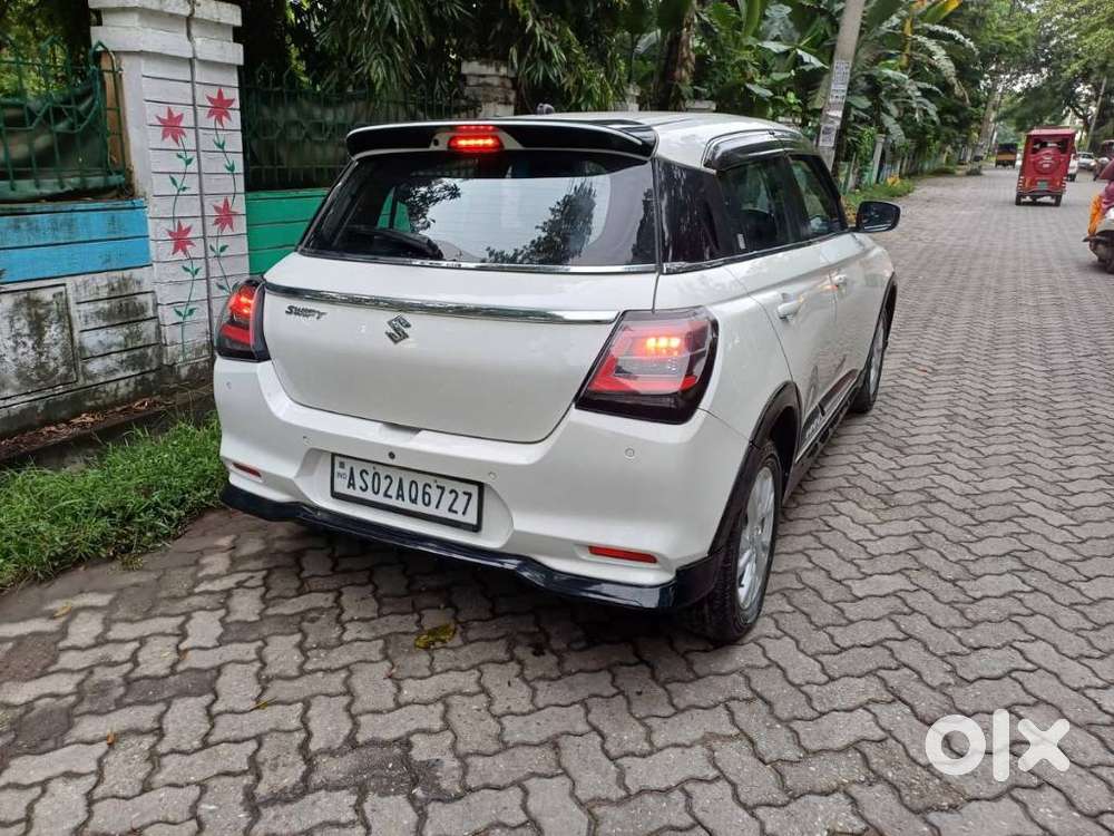 Maruti Suzuki Swift 1.3 Zxi, 2024, Petrol