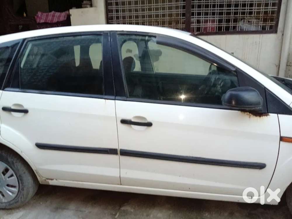 Ford Figo Diesel Lxi 2011