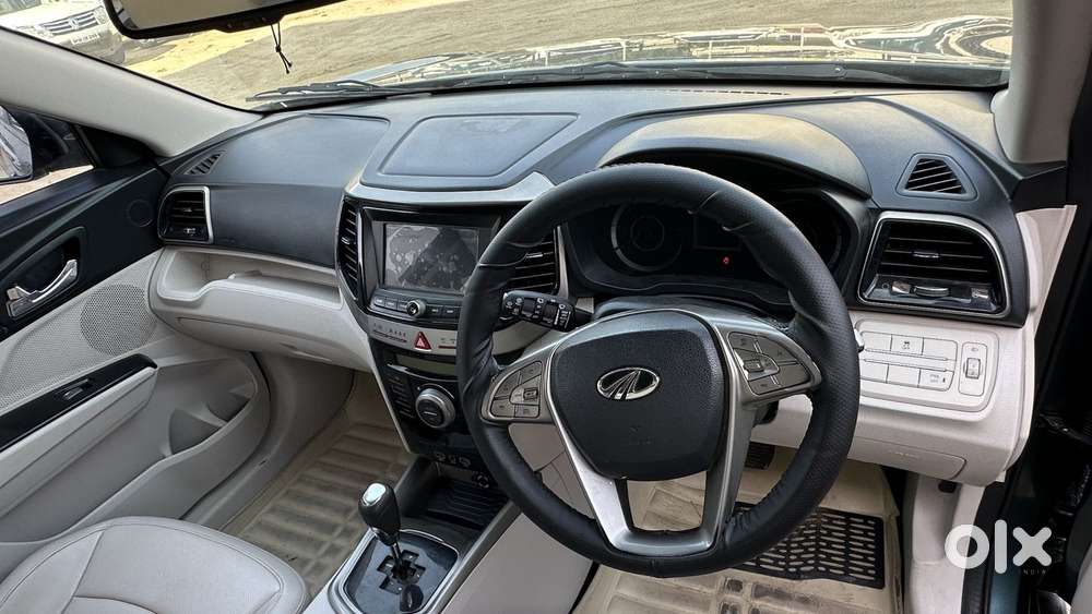 Mahindra Tuv 300 T10 Opt, 2019, Diesel