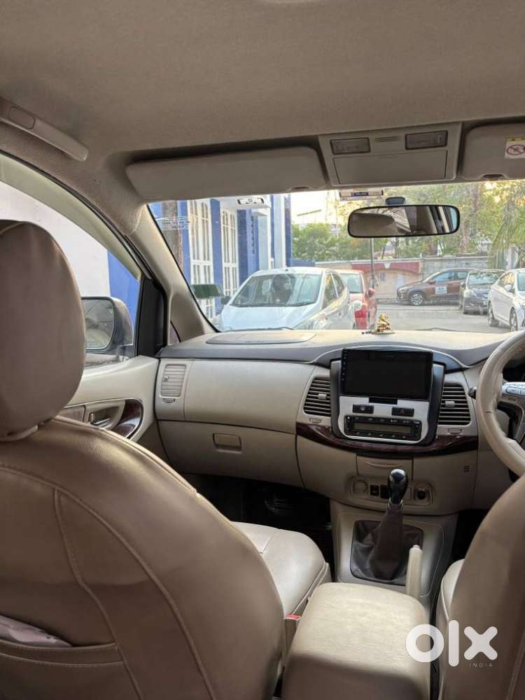 Toyota Innova 2.5 V 7 Str, 2014, Diesel