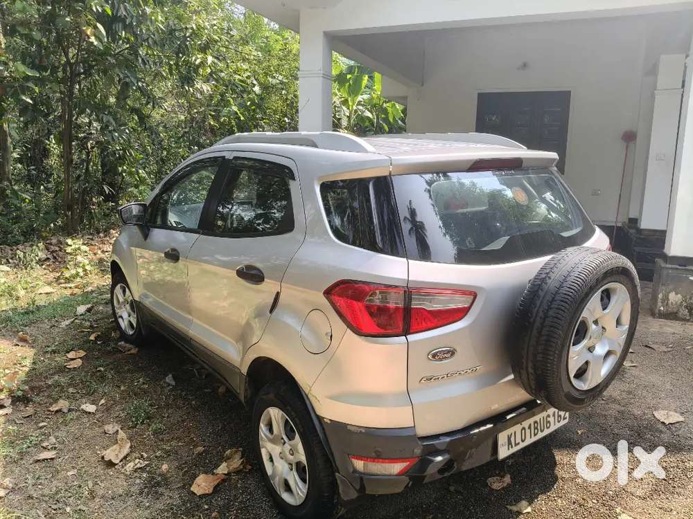 Ford Ecosport 2015 Petrol 66000 Km Driven For Sale Tvm Kl01