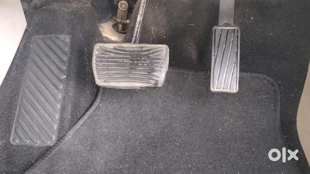 Mahindra Xuv300 W8 Amt Diesel, 2020, Diesel