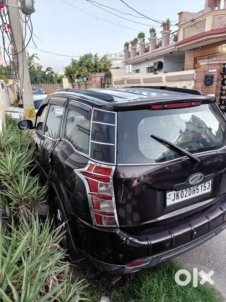 Mahindra Xuv500 2012 Diesel 130000 Km Driven