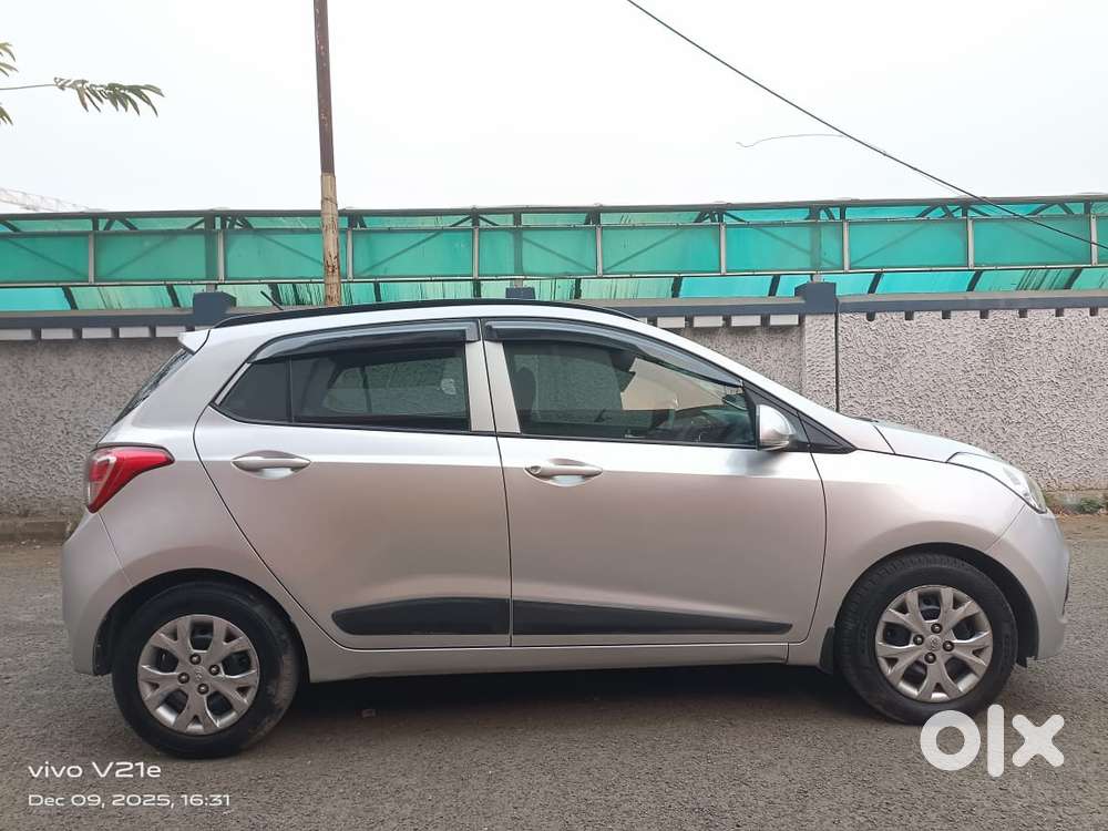 Hyundai Grand I10 2016-2017 Sportz Celebration Edition, 2016, Petrol