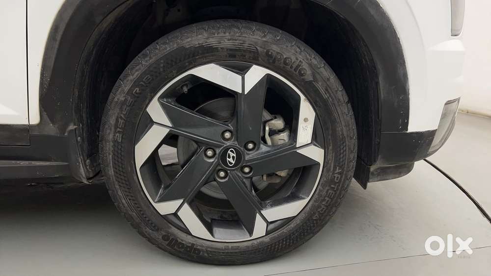 Hyundai Alcazar Platinum (o) 7 Str 1.5 Petrol Dct, 2023, Petrol