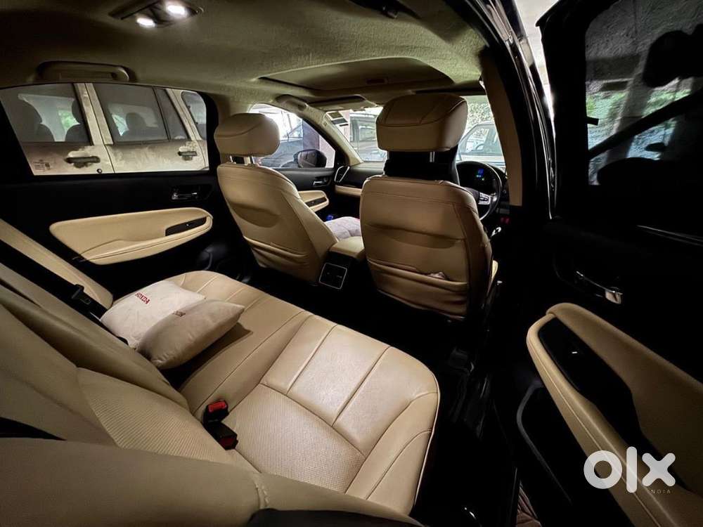 Honda City 5th Gen Zx Mt  2022  1.5l Petrol  Manual  Sedan
