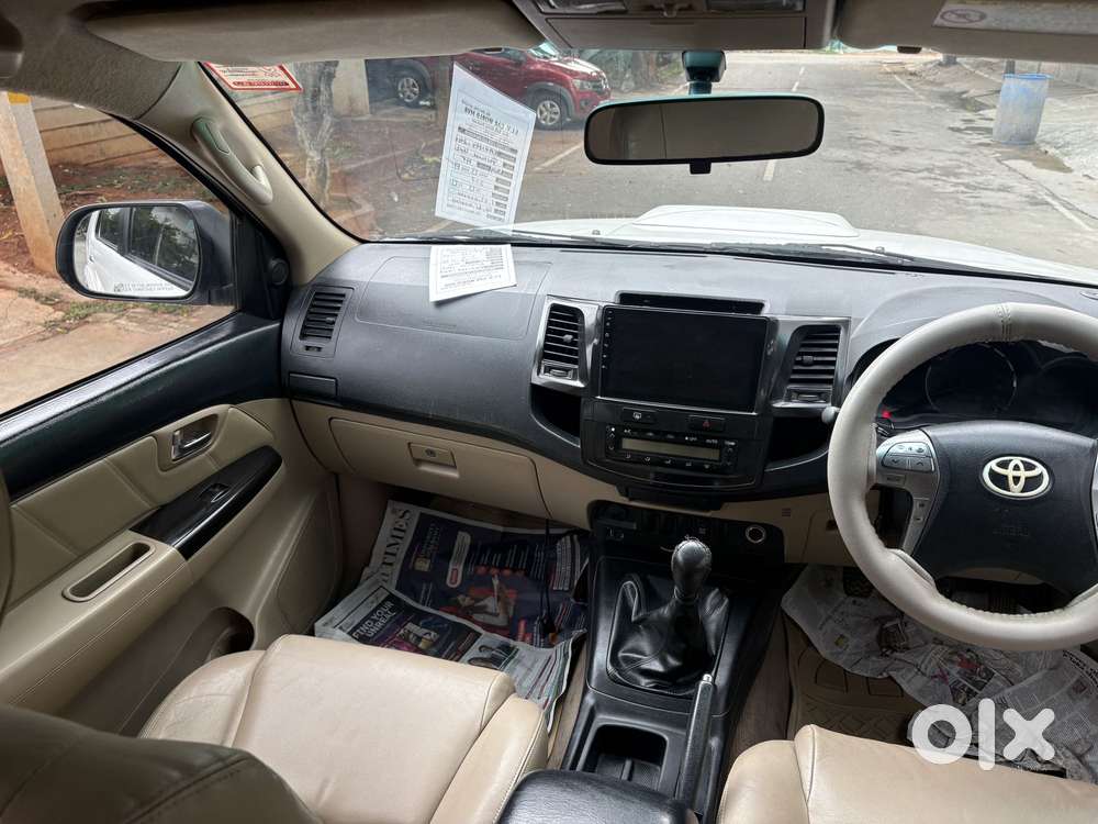 Toyota Fortuner 4x2 Manual, 2014, Diesel