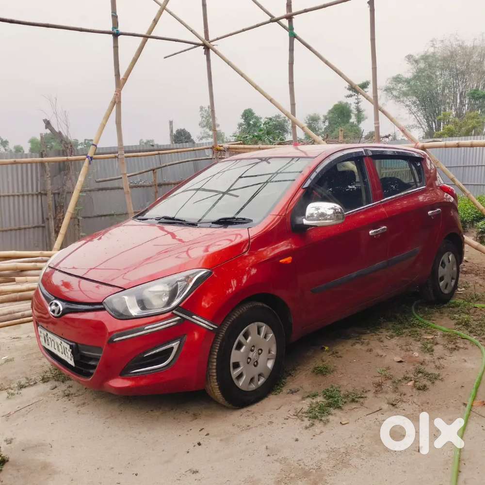 Hyundai I20 2012 Diesel 150000 Km Driven