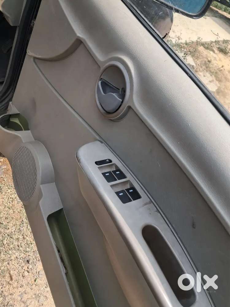 Mahindra Xylo 2010 Diesel Car