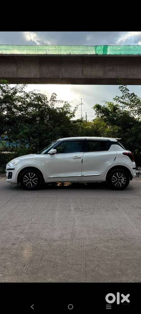 Maruti Suzuki Swift Amt Vxi, 2020, Petrol