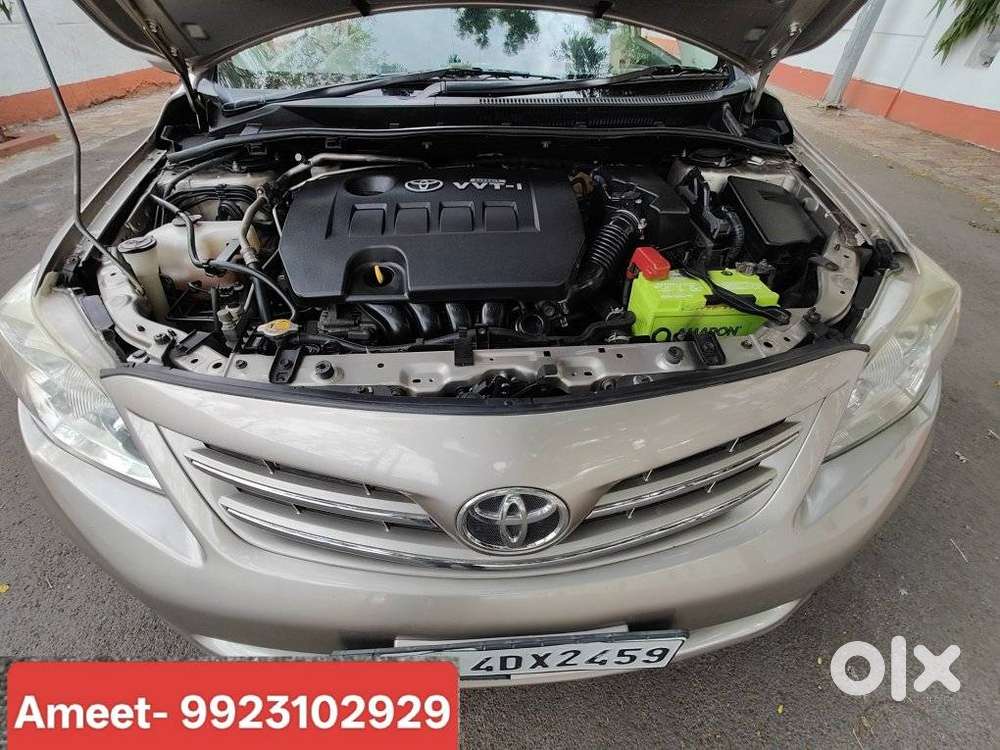 Toyota Corolla Altis Facelift, 2014, Petrol