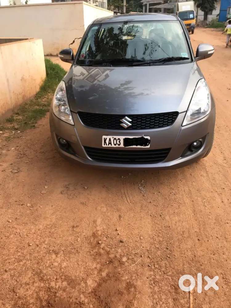 Maruti Suzuki Swift 2011 Petrol 74000 Km Driven