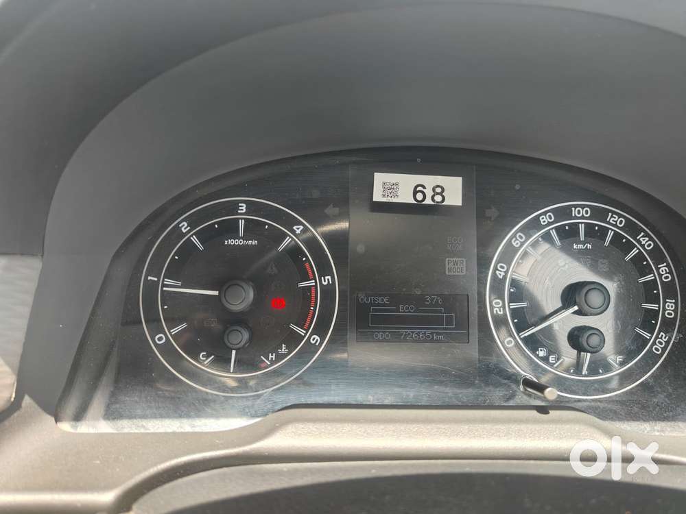 Toyota Innova Crysta 2.4 G Mt 7 Str, 2017, Diesel