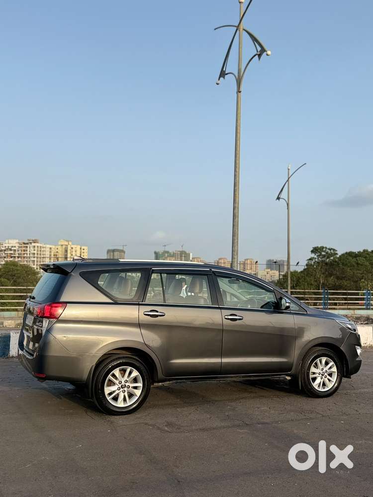 Toyota Innova Crysta 2.8 Zx Automatic 7 Str, 2017, Diesel