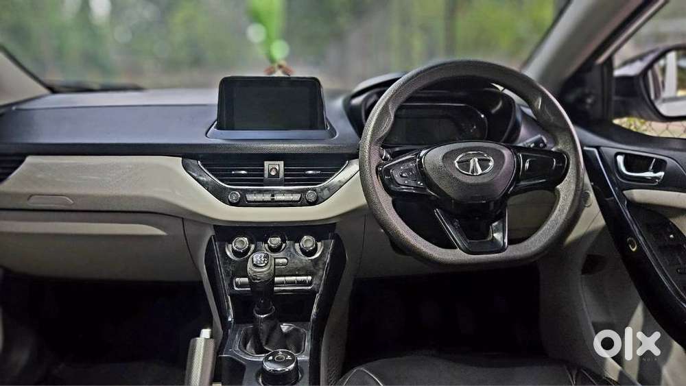 Tata Nexon 1.2 Revotron Xz, 2020, Petrol