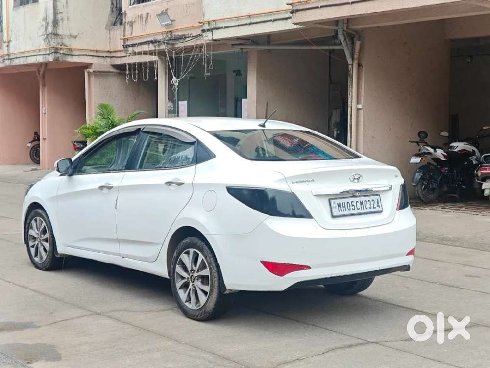 Hyundai Verna 1.6 Sx Vtvt (o) At, 2015, Petrol