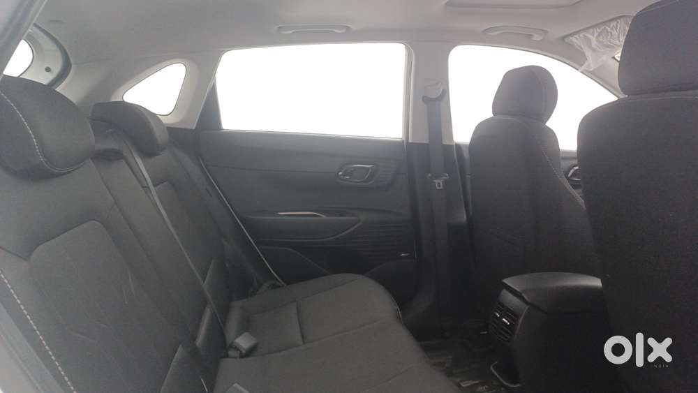 Hyundai New I20 1.2 Asta (o) Ivt, 2022, Petrol