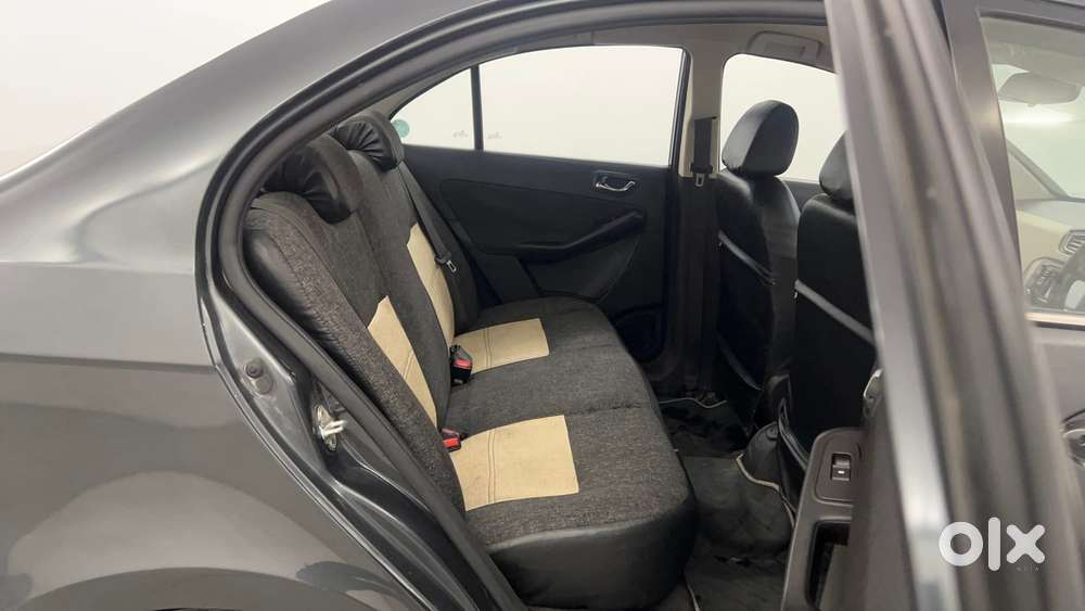 Tata Zest Revotron 1.2 Xt, 2015, Petrol