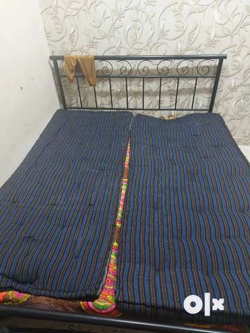 Steel deals bed olx