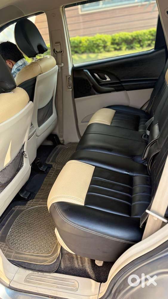 Mahindra Xuv500 W8, 2016, Diesel