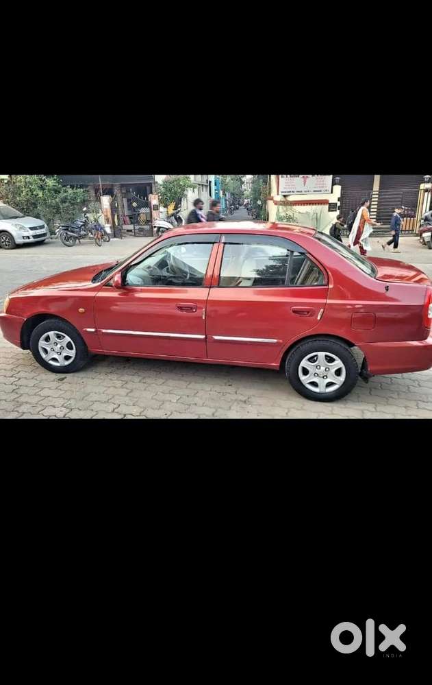 Hyundai Accent Petrol 2012