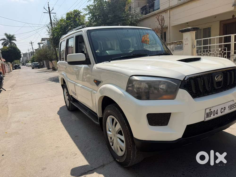 Mahindra Scorpio S6, 2015, Diesel