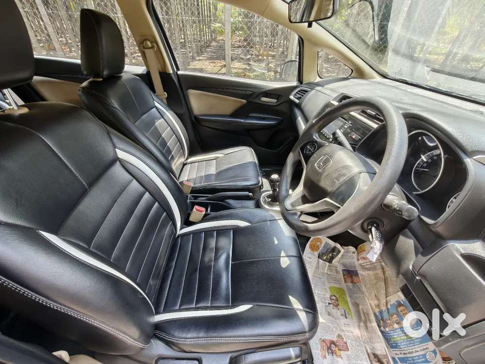 Honda Jazz 2017 Petrol Sv Well Maintained