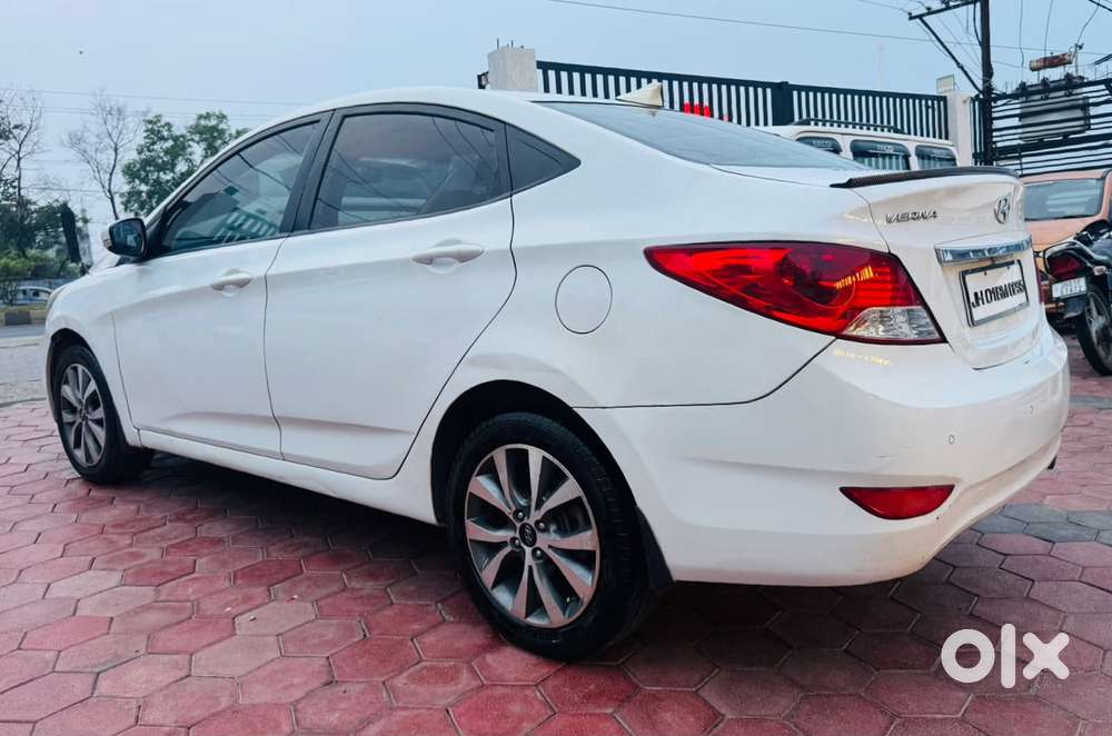 Hyundai Verna Crdi 1.4 E, 2014, Petrol