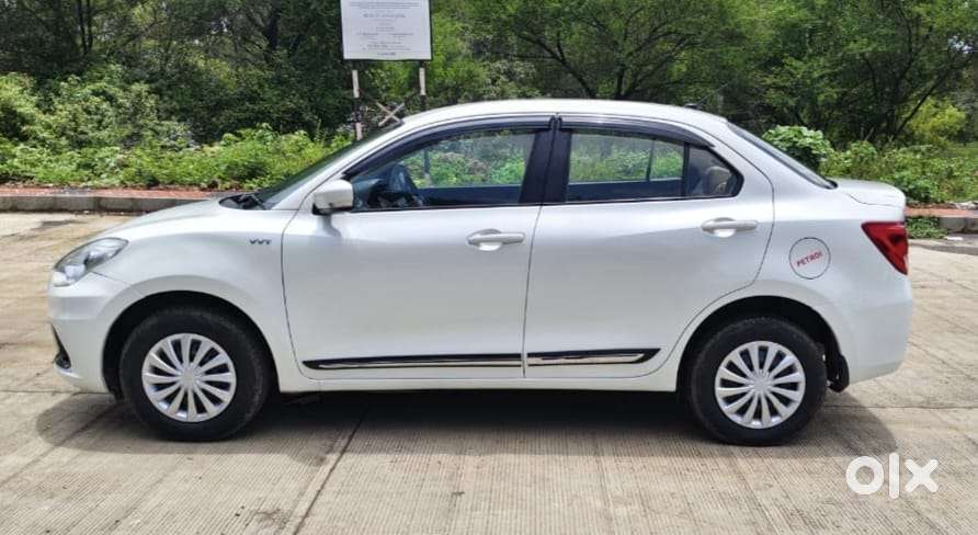 Maruti Suzuki Swift Vvt Vxi, 2021, Petrol