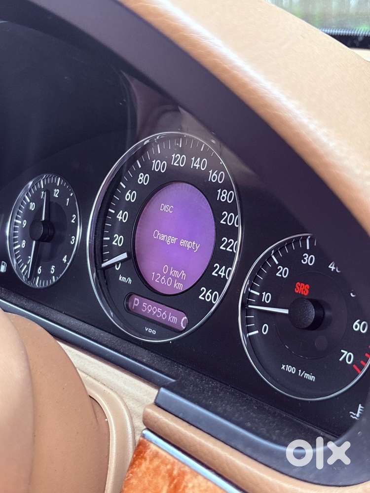 Mercedes-benz E-class 1993-2009 230 Classic At, 2006, Petrol