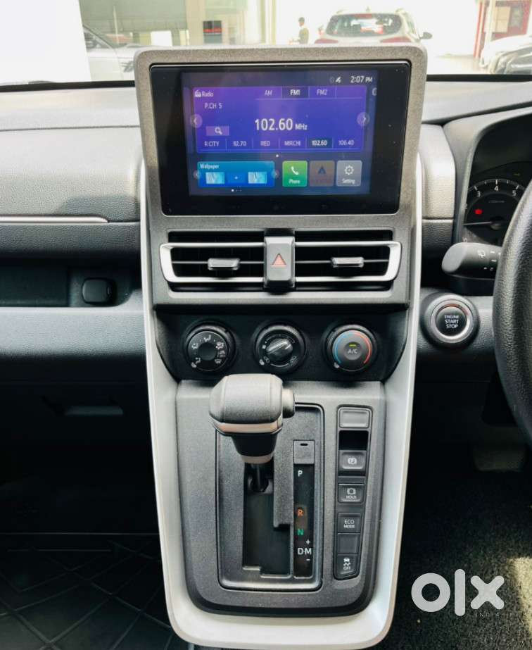 Toyota Innova Hycross 2.0 Gx 8 Str, 2023, Petrol