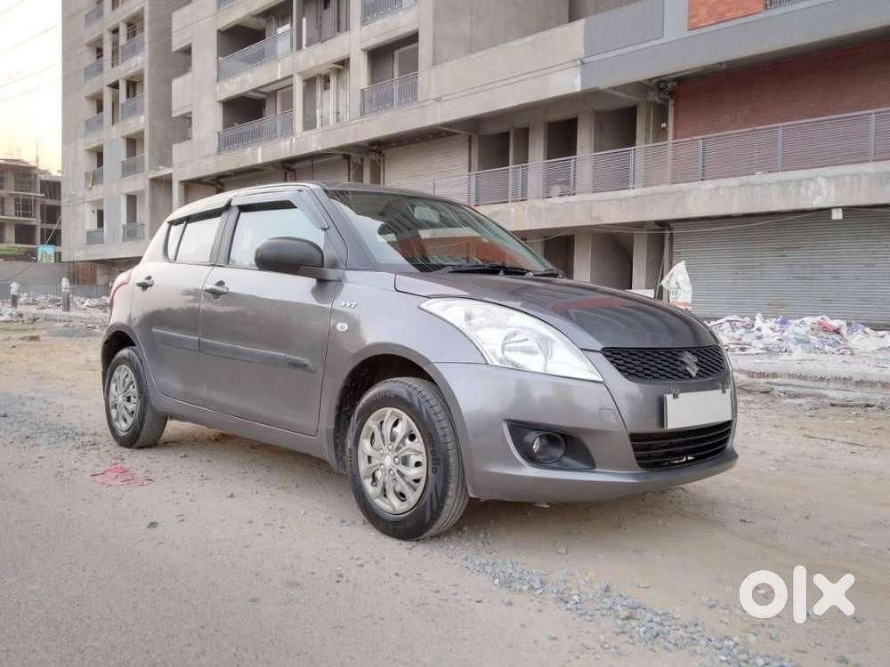 Maruti Suzuki Swift Lxi, 2016, Petrol