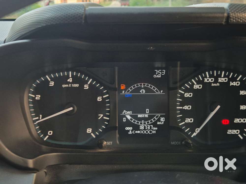 Tata Altroz Xz, 2023, Petrol