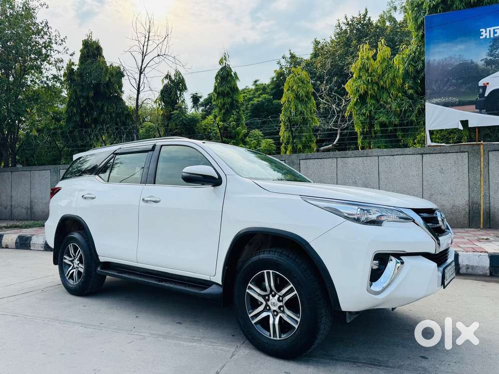 Toyota Fortuner 4x2 At 2.8 Diesel, 2020, Diesel