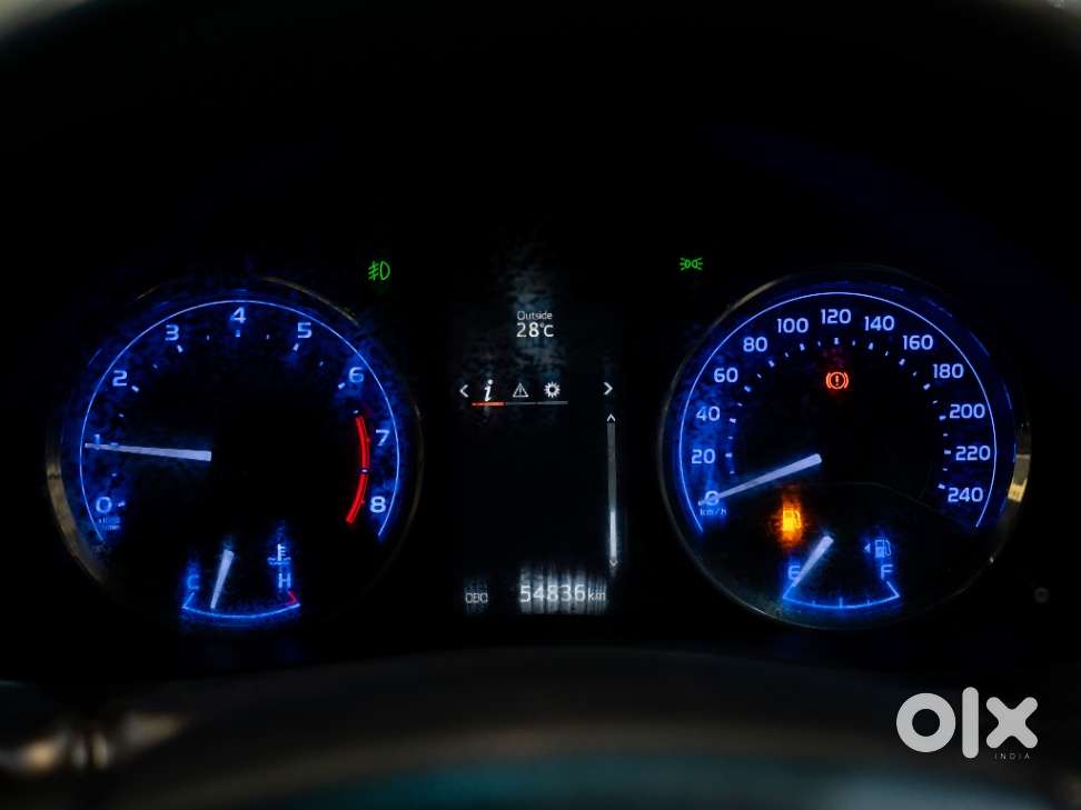 Toyota Corolla Altis 1.8g Limited, 2017