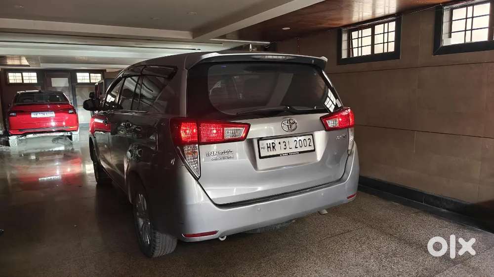 Toyota Innova Crysta 2.8zx At Top Model 2017 Diesel