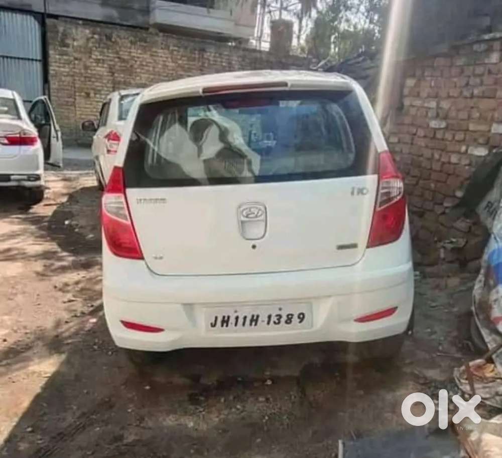 Hyundai I10 2012 Petrol 65000 Km Driven
