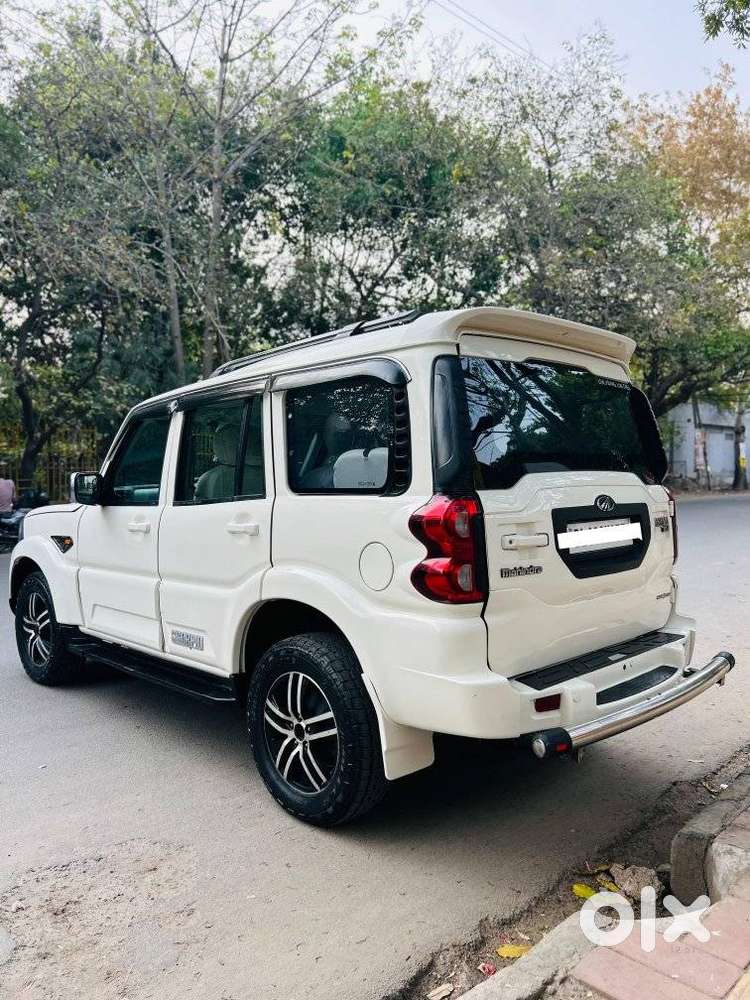 Mahindra Scorpio S4 Plus, 2017, Diesel