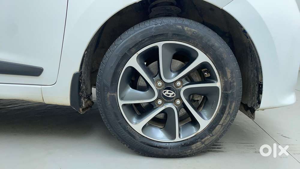 Hyundai Grand I10 [ ] 1.2 Kappa Vtvt Sportz At, 2018, Petrol