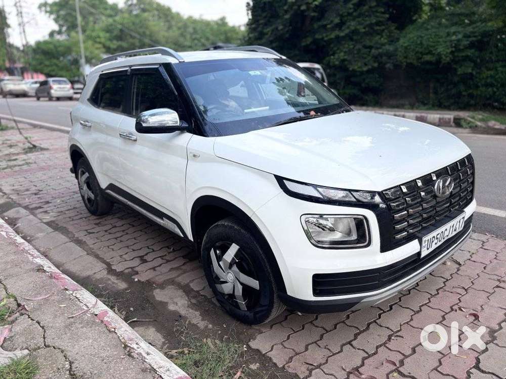 Hyundai Venue S Turbo, 2022, Petrol