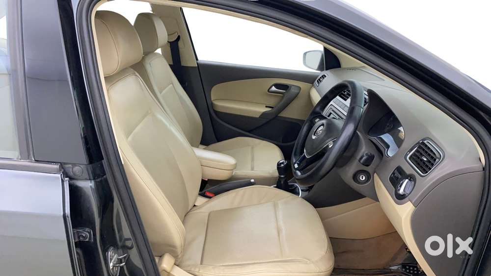 Volkswagen Vento 2013-2015 1.6 Highline, 2015, Petrol