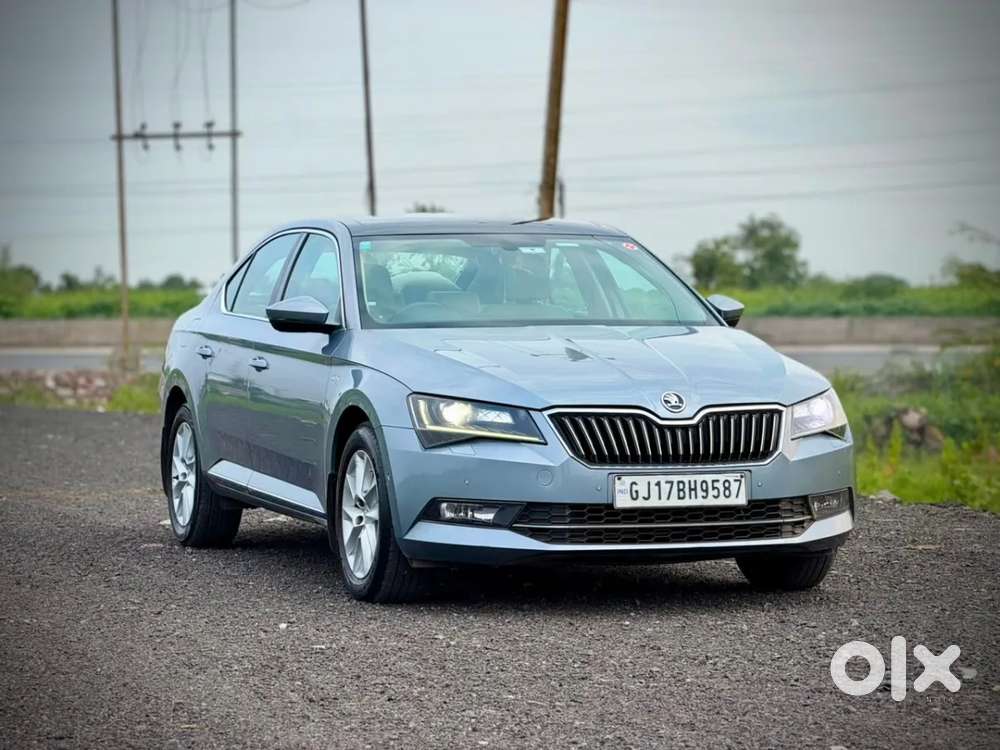 Skoda Superb 2.0 L&k Tsi At, 2019, Petrol