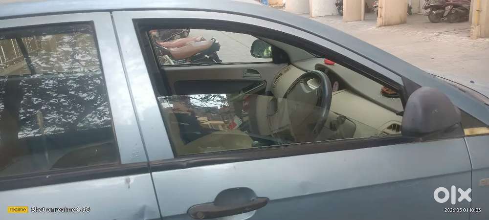 Tata Indica Vista Safire 2011 Gls