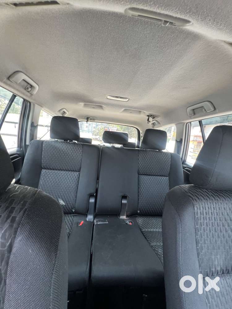 Toyota Innova Crysta 2.4 G Mt, 2016, Diesel