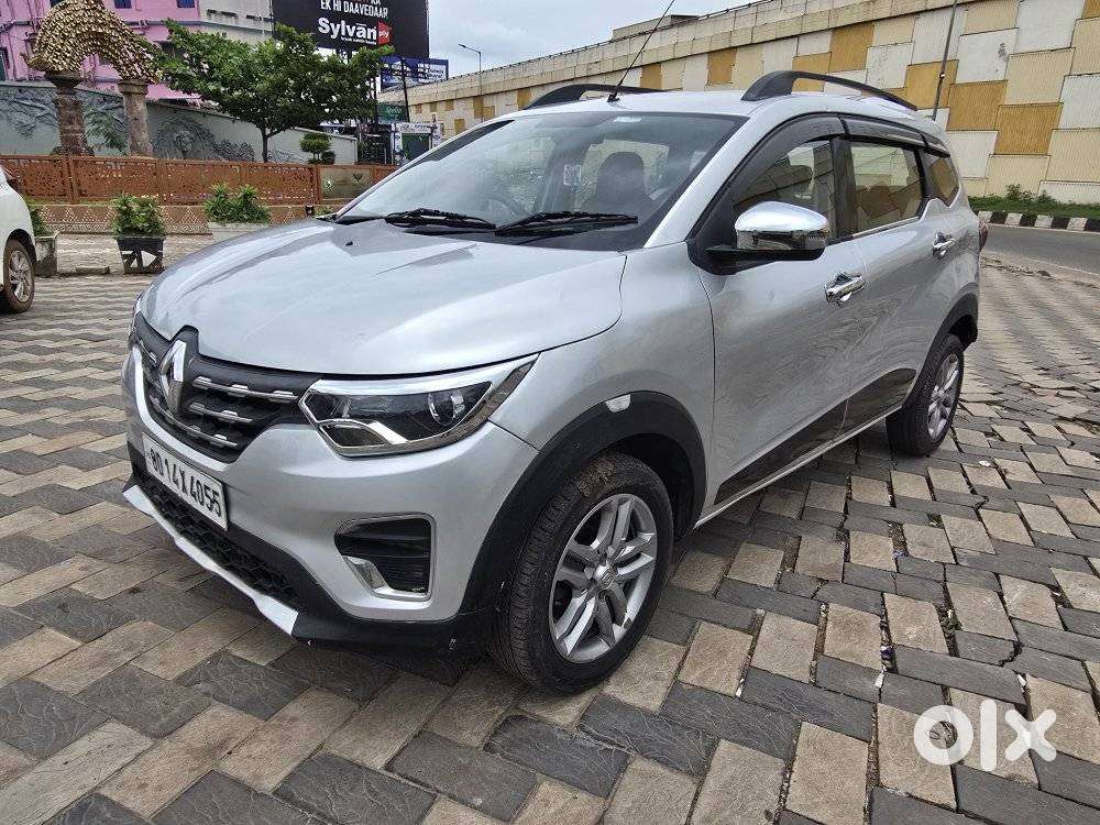 Renault Triber Rxz, 2021, Petrol