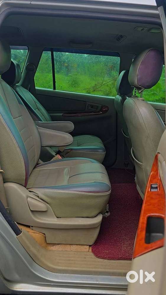Toyota Innova 2.5 G (diesel) 7 Seater, 2010, Diesel