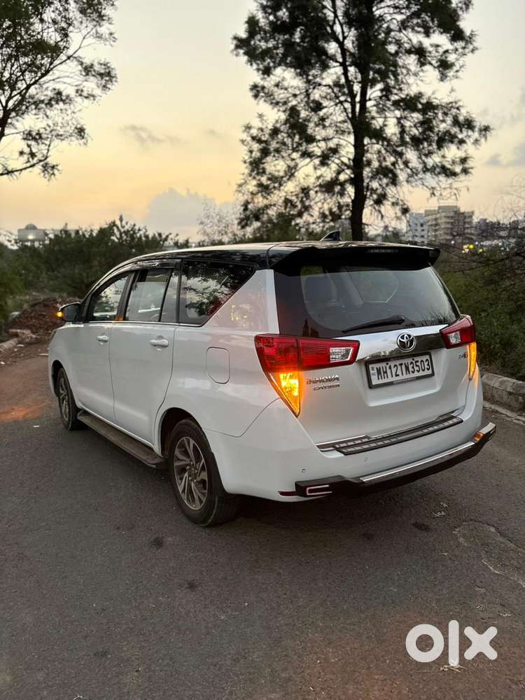 Toyota Innova Crysta 2.4 G Mt, 2021, Diesel