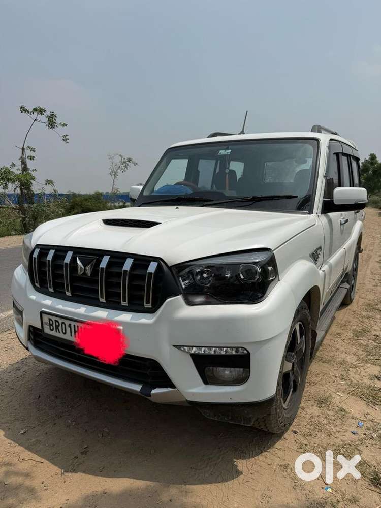 Mahindra Scorpio Classic 2024 Diesel Well Maintained